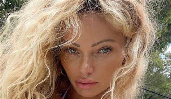 Abby Dowse Instagram: Bio, Age, Height, Dress, Stories, Net Worth and Feed