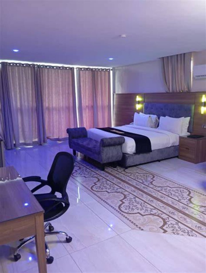 ALITA HOTEL AND SUITES, Abakaliki