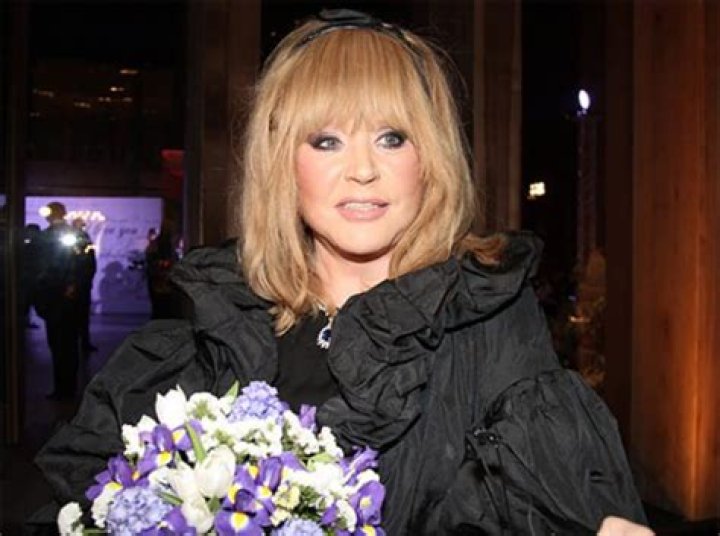 Alla Pugacheva’s biography, net worth, fact, career, awards and life story