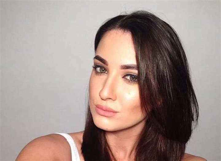 Alyne Tamir (Instagram Star) Wiki, Bio, Age, Height, Weight, Measurements, Dating, Net Worth, Facts