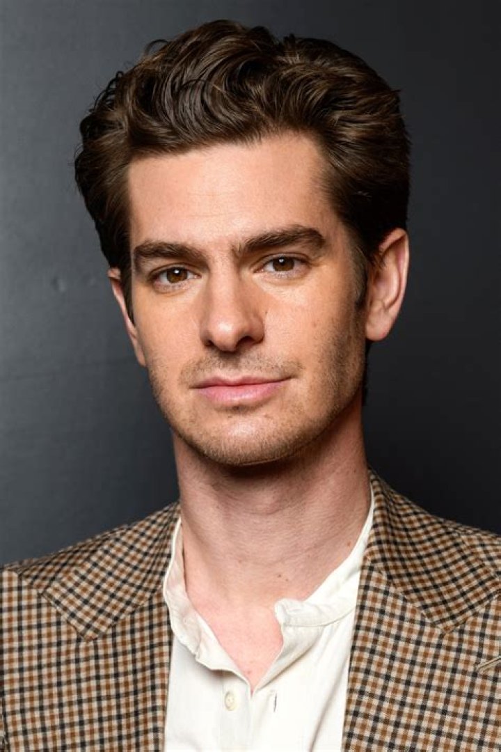 Andrew Garfield View On Gay And Transgender Equality, Is He Married Or Single?