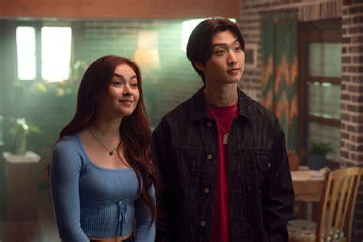 Anna Cathcart Boyfriend: Is Anna Cathcart in a Relationshp?