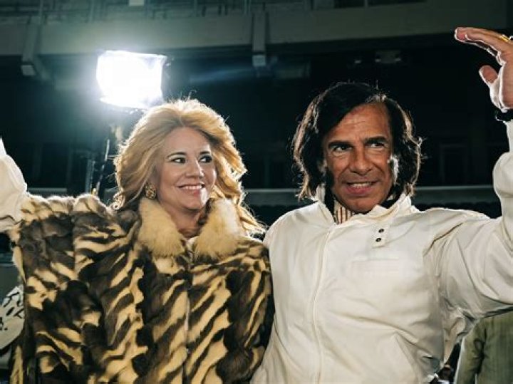 Argentine Actor Leonardo Sbaraglia Is Happily Married With Wife Guadalupe Marin- Meet His Family
