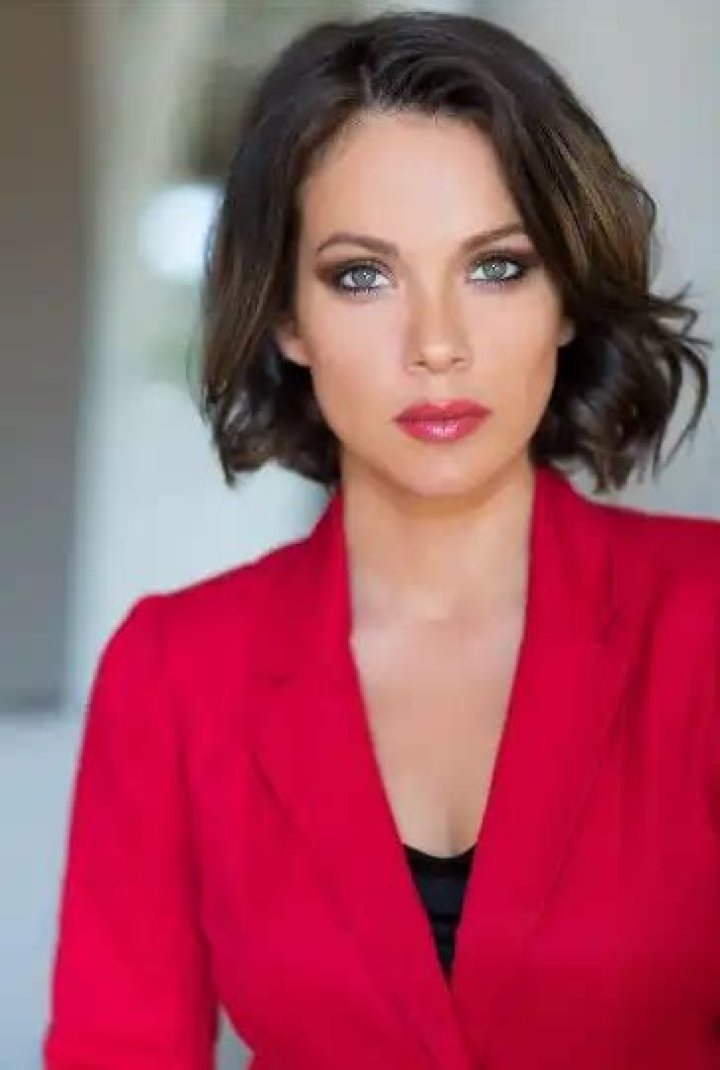 Aria DeMaris