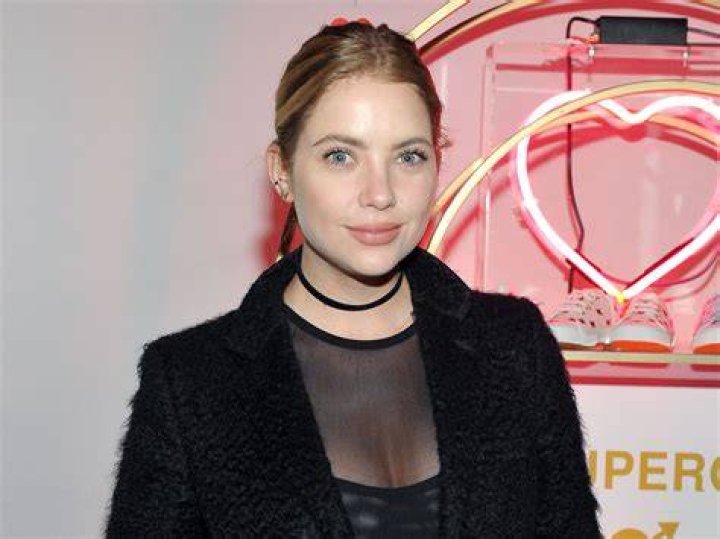 Ashley Benson Height, Weight, Age, Bio, Boyfriend, Net Worth