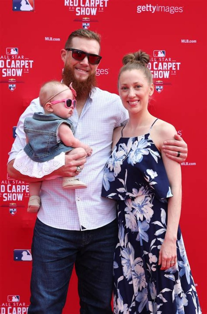 Ashley Holt Biography, Age, Family, Career, Sugar Monster and Net Worth
