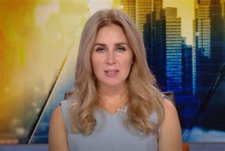 Becky Quick Bio, Age, Height, Husband, Salary, Net worth, CNBC News