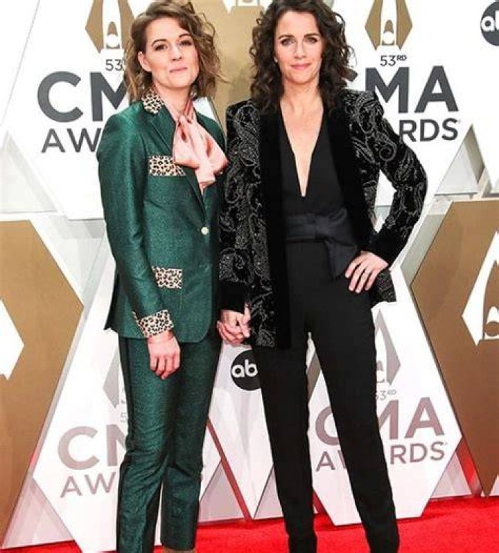 Brandi Carlile Bio, Wiki, Age, Height, Wife, Family, Daughters, The Story, Songs, and Net Worth.