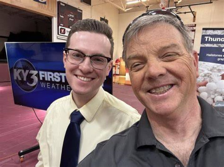 Brandon Beck Bio, Wiki, Age, Height, Wife, Children, Meteorologist, KY3-TV, Salary and Net Worth
