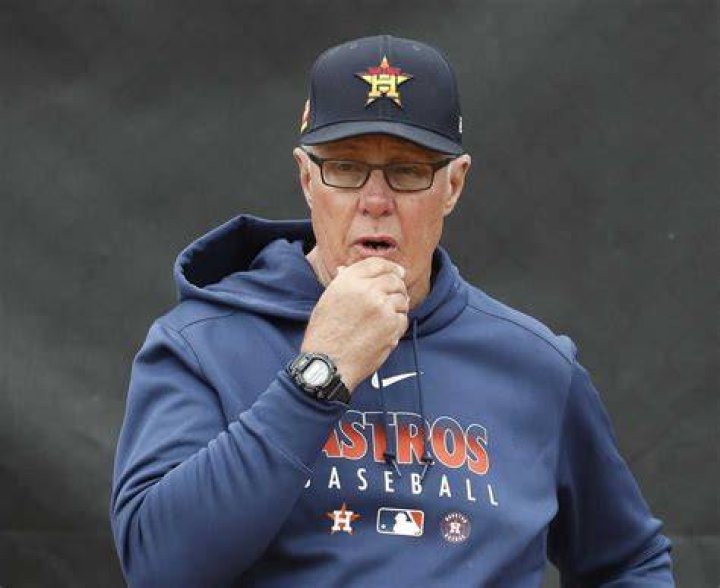 Brent Strom Age, Salary, Net Worth, Family, Contract, Surgery