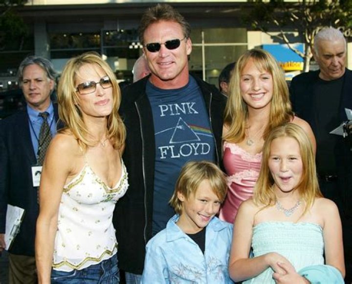 Brian Bosworth’s Net Worth, Age, Height, Weight, Wife, Kids, Bio-Wiki