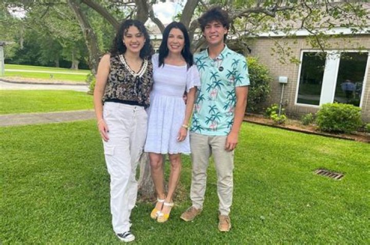 Cameron Robbins Siblings: Meet His Brother Cole And Sister Cassie Robbins
