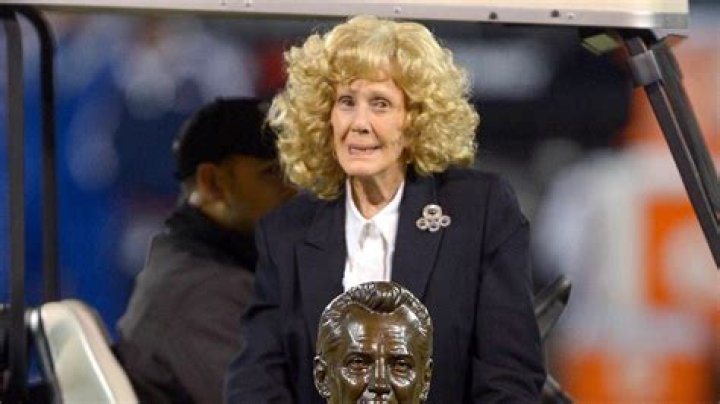 Carol Davis