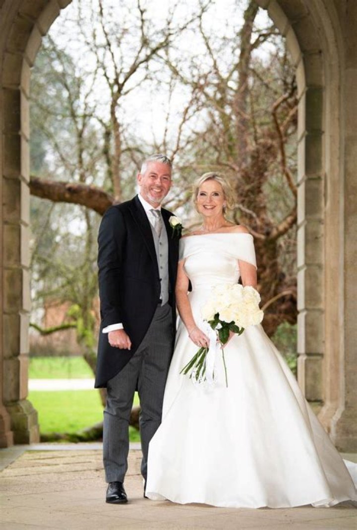 Carol Kirkwood Ex-Husband: Jimmy Kirkwood Partner, Suits, Net Worth, Age