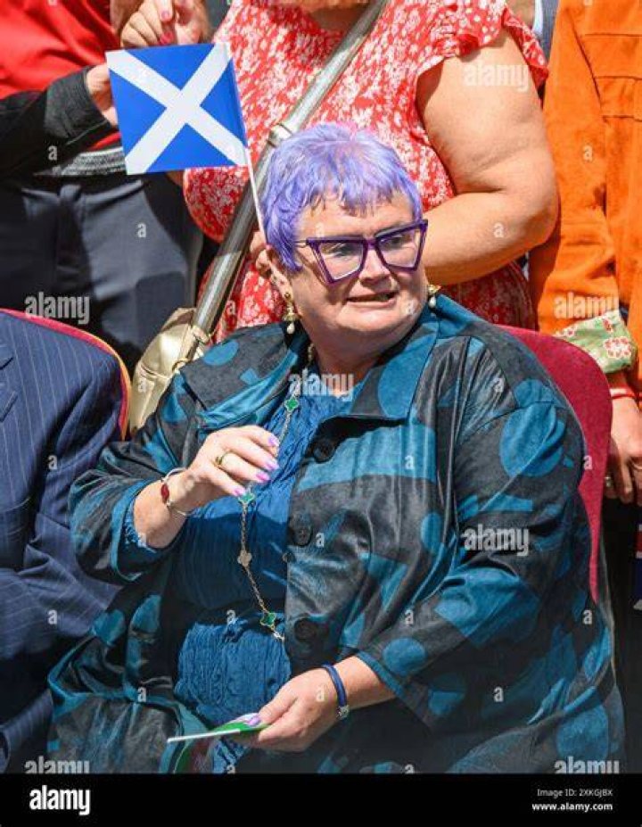 Caroline Harris