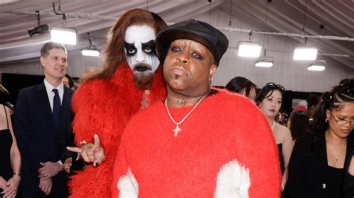 Cee Lo Green: Single, net worth, tattoos, smoking & body facts