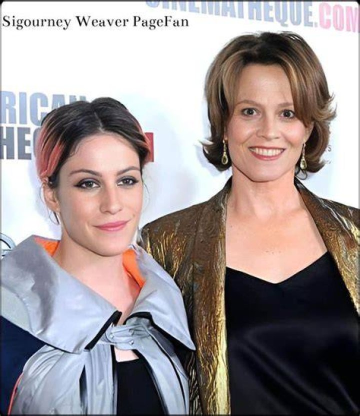 Charlotte Simpson (Sigourney Weaver’s Daughter) Bio, Age, Wiki, Husband and Net Worth