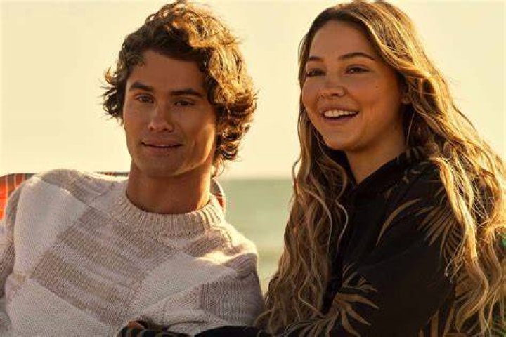 Chase Stokes | Cheat On Maddie Cline, Relationship Timeline