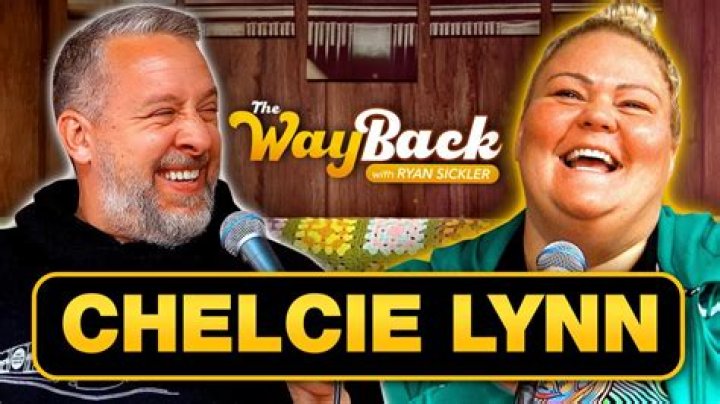 Chelcie Lynn Biography, Sisters, Wedding, Calendar, Net Worth and Vine