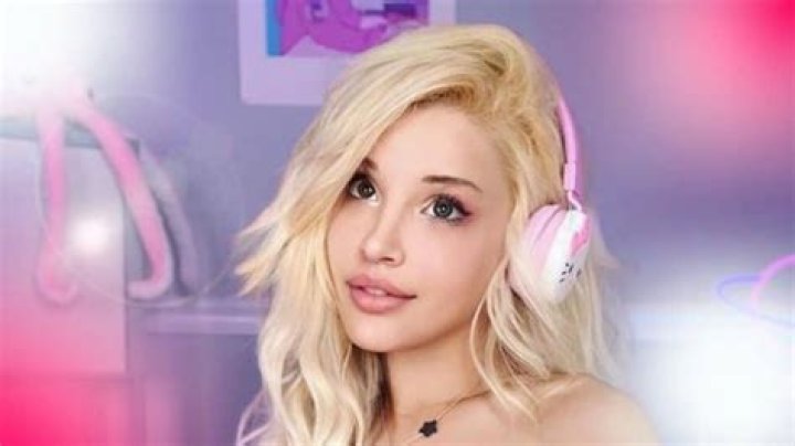Cherry Crush (Youtuber) Wiki, Biography, Age, Height, Weight, Boyfriend, Net Worth, Facts