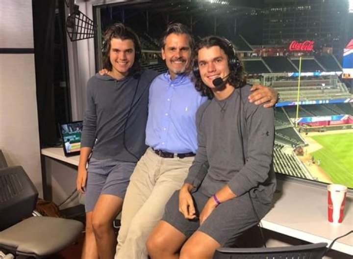 Chip Caray Age, Wiki, Biography, Wife, Children, Salary, Net Worth, Parents