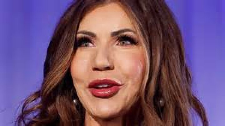Christie Casciano NC9, Bio, Age, Husband, Surgery, Books, Salary, and Net Worth