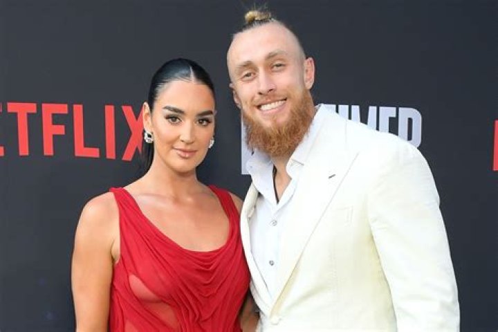Claire Till Kittle | Bio, Age, Net Worth, Relationship, Career