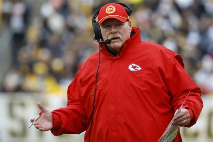 Coach: Who Is Bill Syder Wife Judy Snyder? Fans Are Curious About His Impressive Net Worth