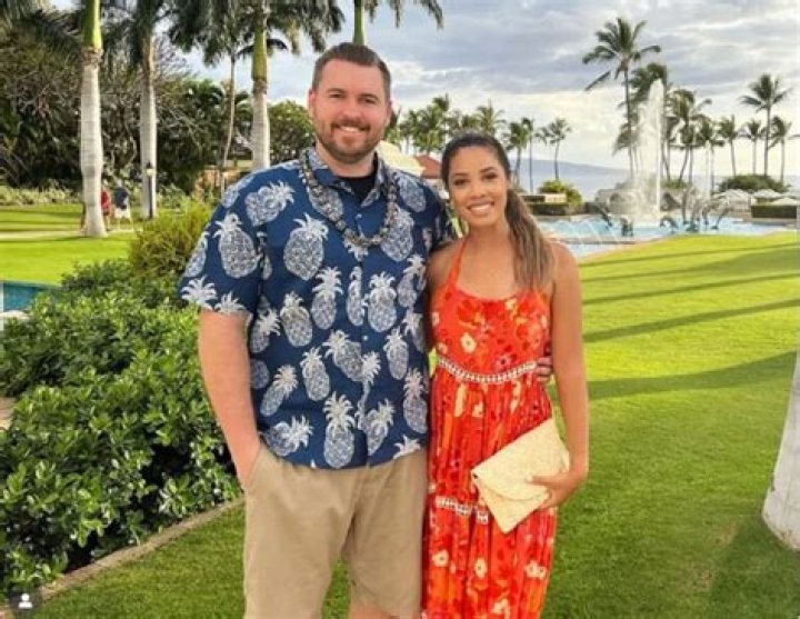 Courtney Bryant (FOX 5) Bio, Wiki, Age, Birthday, Height, Parents, Sister, Ethnicity, Nationality, Wedding, Husband, KMOV, Salary and Net Worth