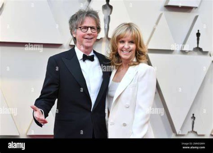 Dana Carvey- Age, Net Worth, Height, Wife, Career
