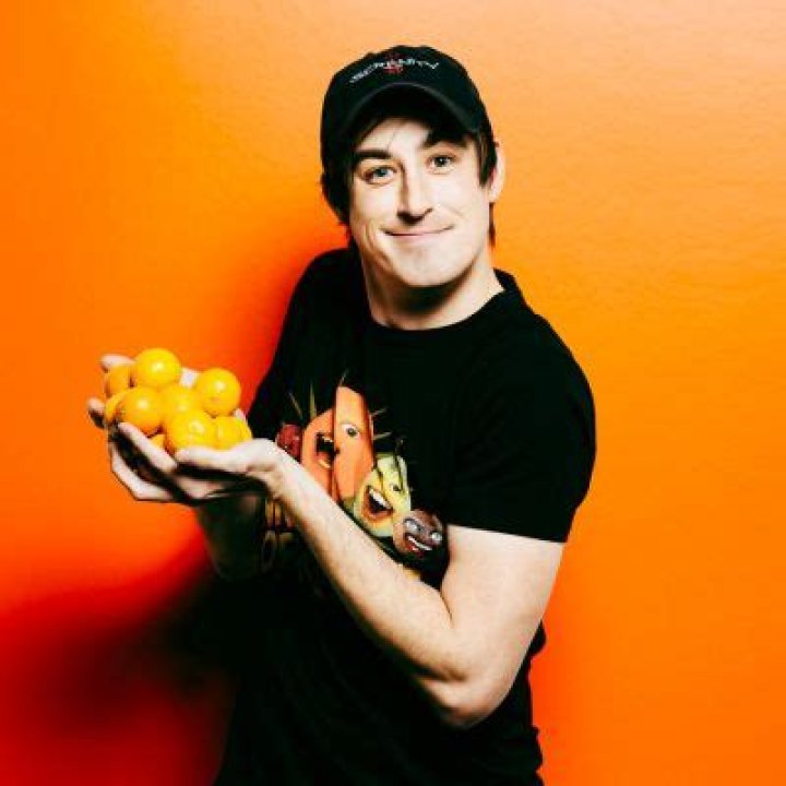 Daneboe | Bio, Age, Net Worth, Relationship, Career