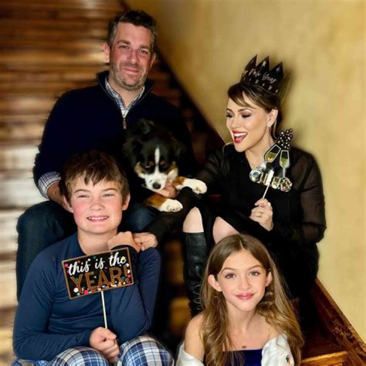 Dave Bugliari – Bio, Net Worth and Facts About Alyssa Milano’s Husband