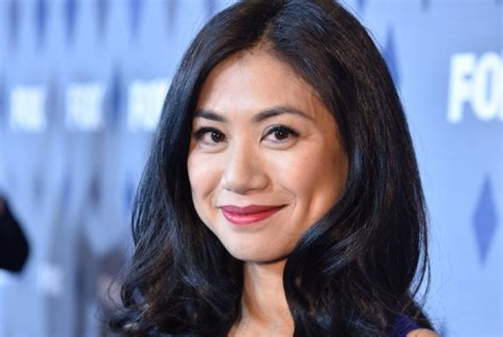 Details About Liza Lapira: Husband, Net Worth, Family, Biography