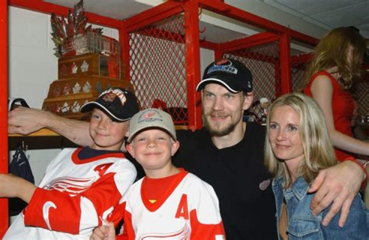 Detroit Red Wings: Is Gustav Lindstrom Related To Nick Lidstrom? Family Tree Explored