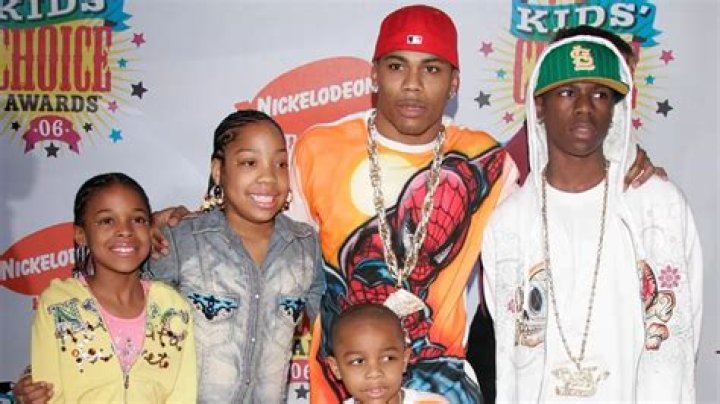 Did Nelly raise his sister’s children? Who is Nelly’s son? Does Nelly have a daughter? Who is Nelly’s brother?