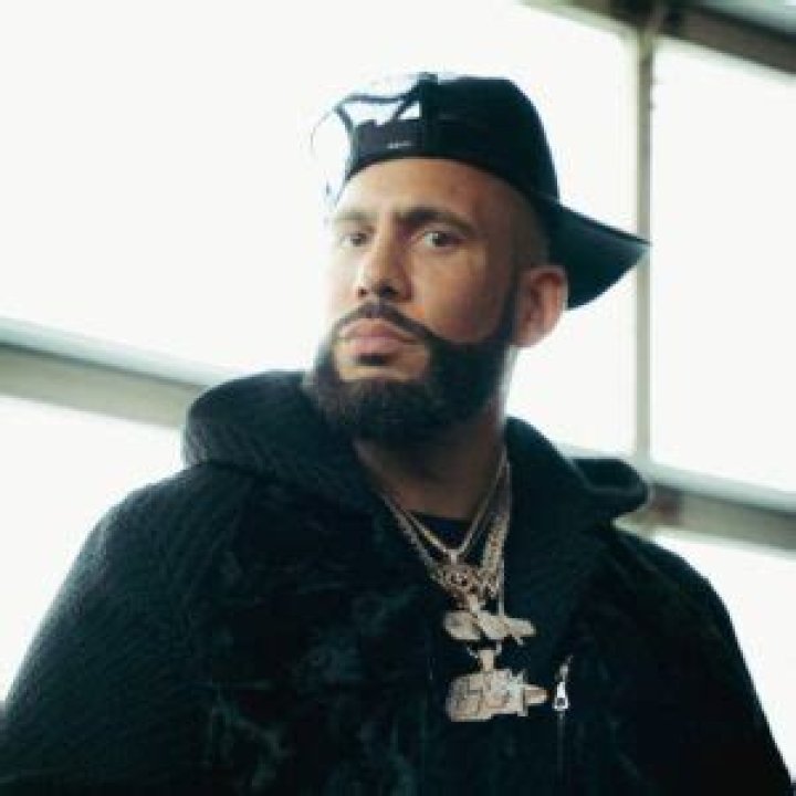 DJ Drama Biography: Songs, Parents, Age, Girlfriend, Net Worth, Albums, Wikipedia, Photos