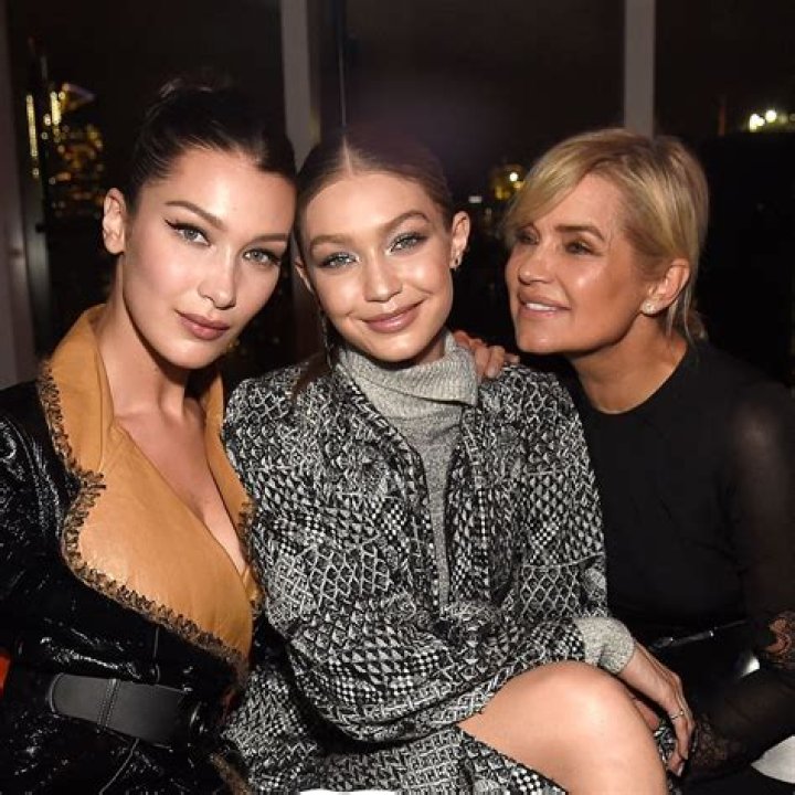 Dr. Julian De Silva Bio, Wiki, Age, Family, Bella Hadid and Net Worth