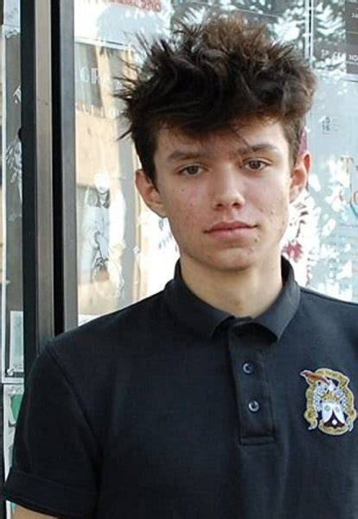 Drummer: Maxx Morando Wikipedia and Net Worth, How Old Is Miley Cyrus Rumored New Boyfriend?