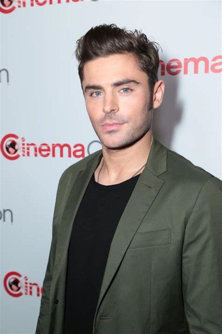 Dylan Efron , Age, Height, Weight, Sibling, Affair,Biography, Dating, Net Worth, Life, Trivia, Facts, Wiki