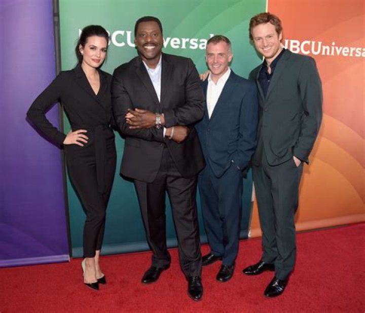 Eamonn Walker Bio, Wiki, Age, Height, Wife, Family, Actor, Movies, Othello, Oz, and Net Worth.