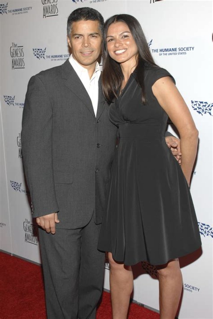 Esai Morales Bio, Wiki, Age, Height, Partner, Daughter, Movies, and Net Worth.