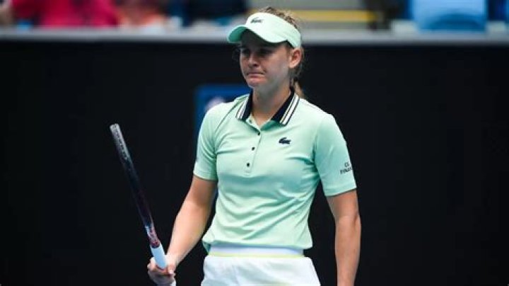 Fiona Ferro Ranking, Coach, Instagram, Height, Prize Money