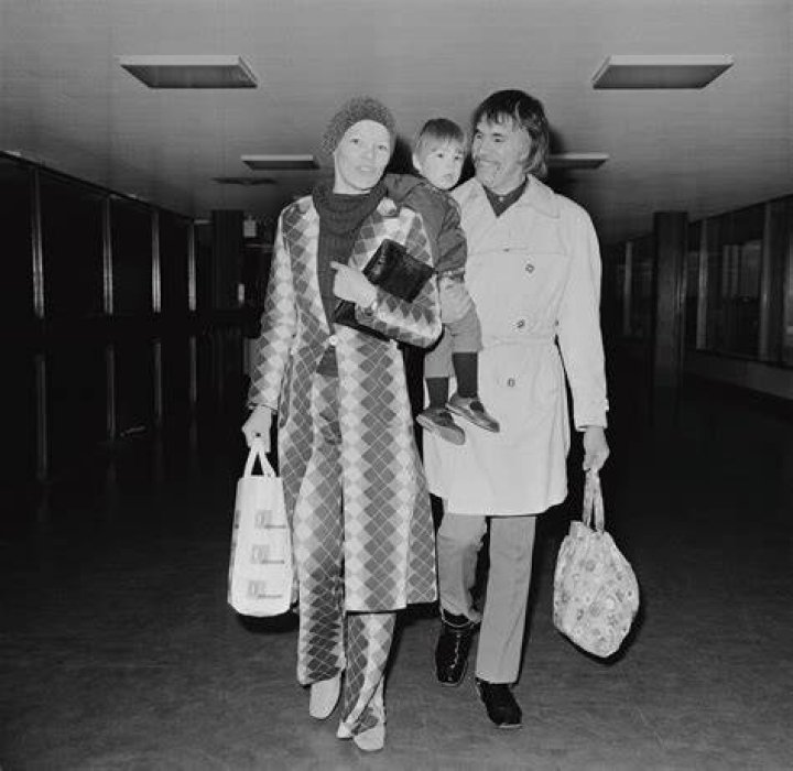 Glenda Jackson Family | Meet Husband Roy Hodges And Son Daniel Pearce Jackson