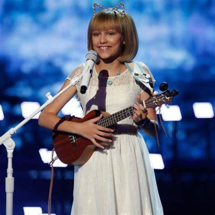Grace VanderWaal