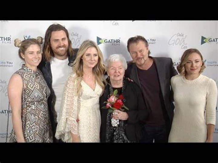 Greg Evigan Biography,Height, Age, Family, Young, Net Worth, My Two Dads and Movies
