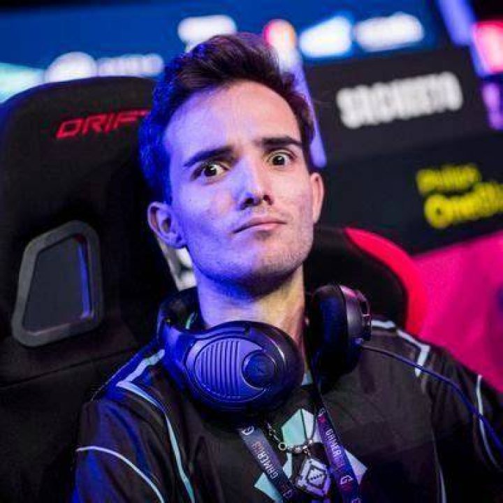GuitarHeroStyles- Wiki, Net Worth, Girlfriend, Height, Career
