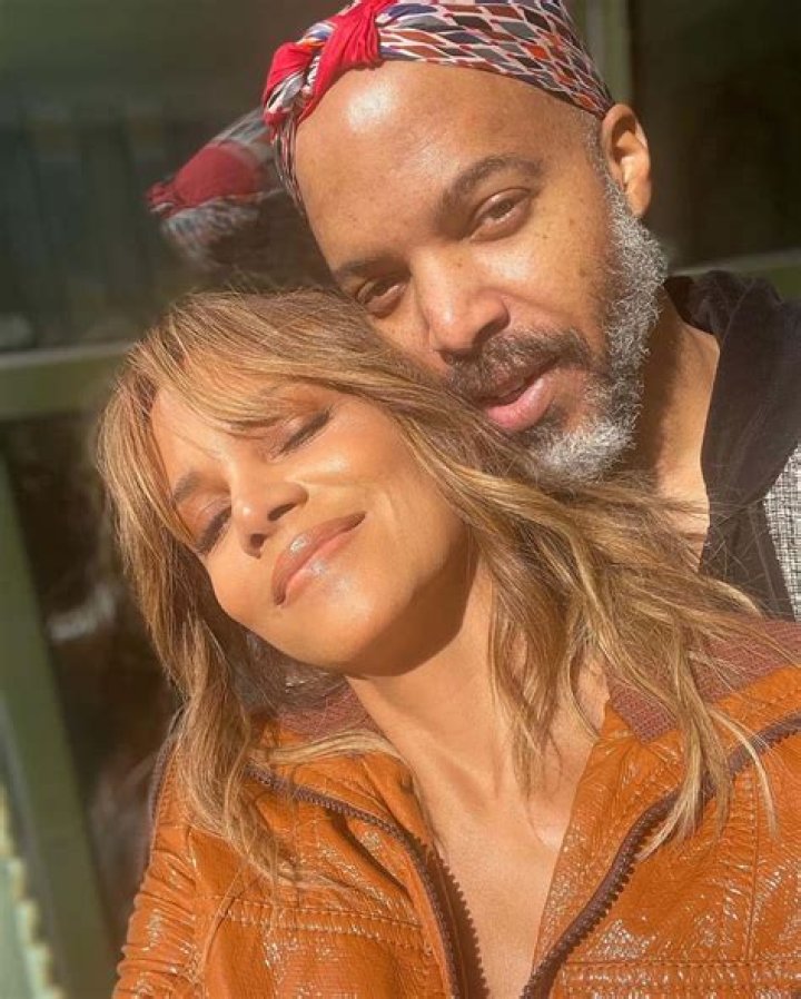 Halle Bailey Dating History: Who has Halle Bailey dated?