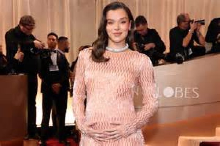 Hawkeye: Is Hailee Steinfeld Is Jewish? Parents Pete And Cheri Steinfeld