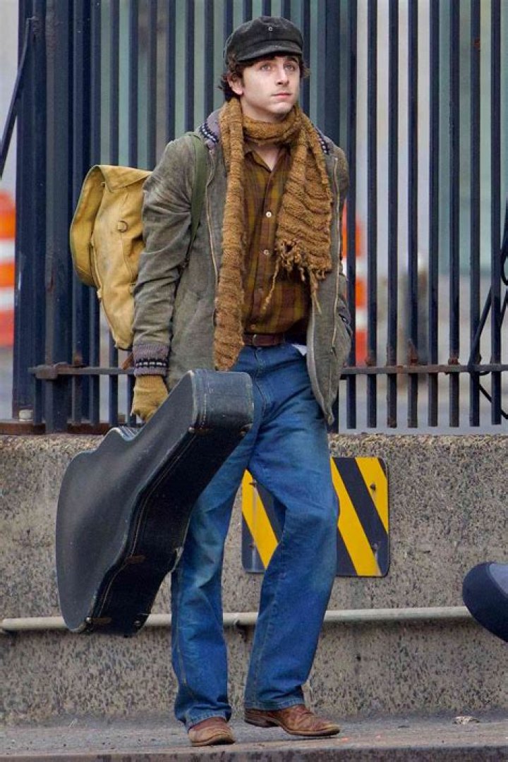 How Is Bob Dylan Doing? Health And Cancer Update