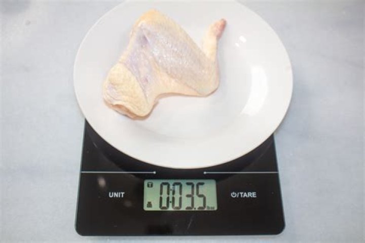 How much does a chicken wing weigh